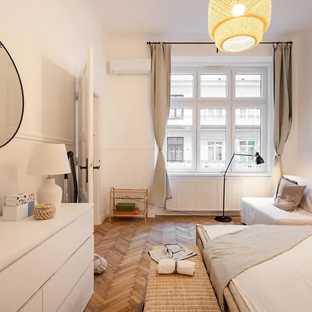 Draco With A/c Apartamento Budapest